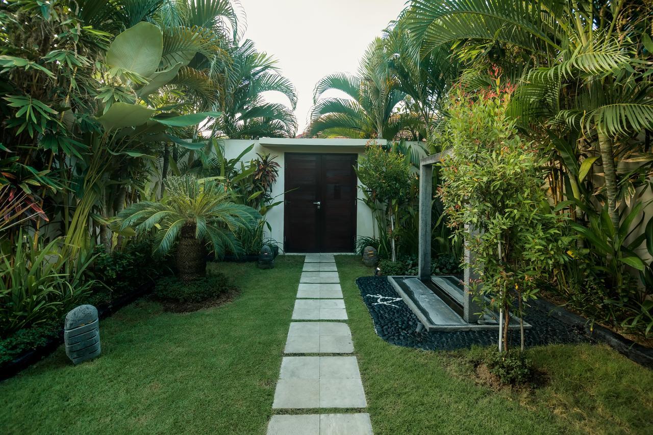 Arama Riverside Legian Exterior foto